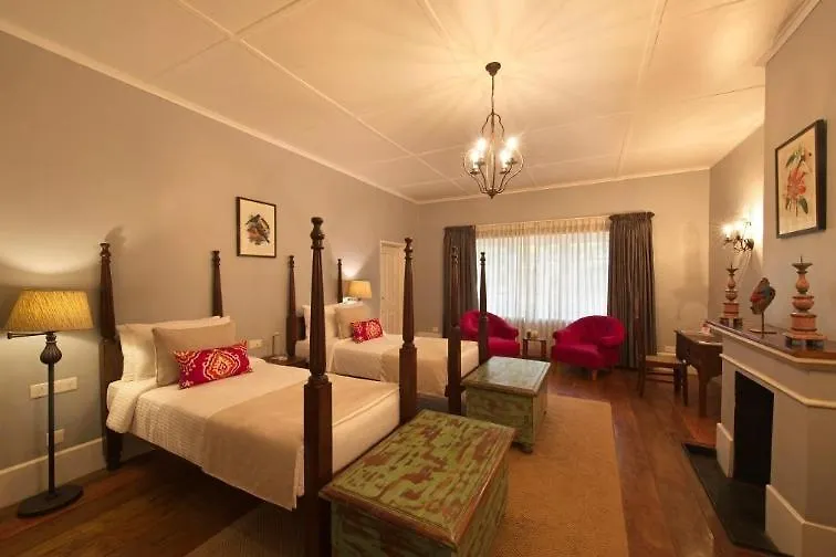 Villa Ama Stays And Trails Tea Estate Bungalows , Munnar